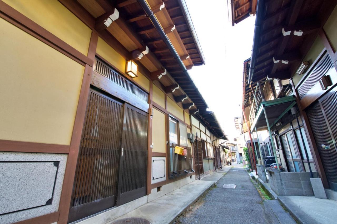 Апартаменты 飛騨高山 八軒町戸建 Экстерьер фото